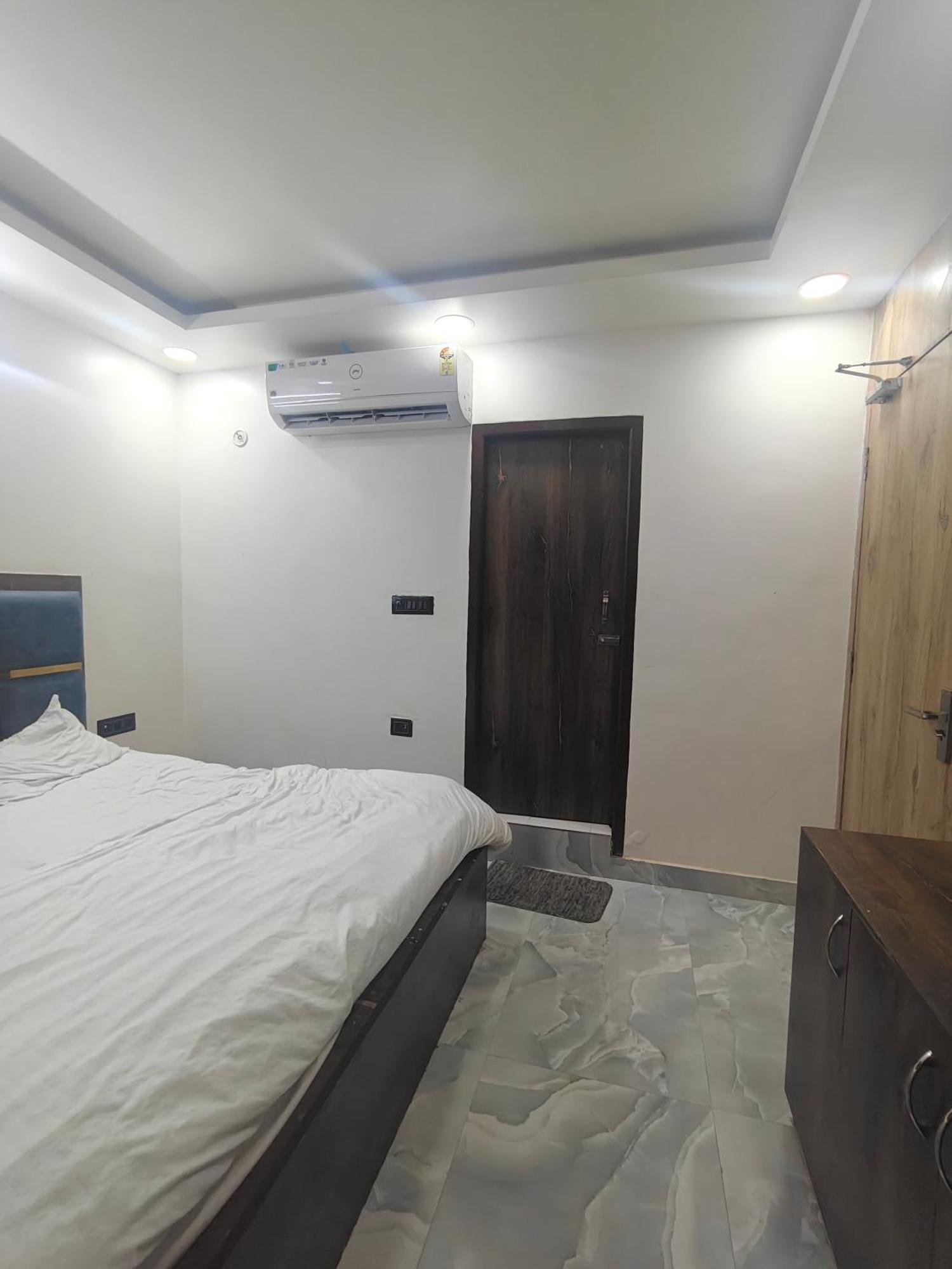 Hotel Love Inn Lucknow Eksteriør bilde